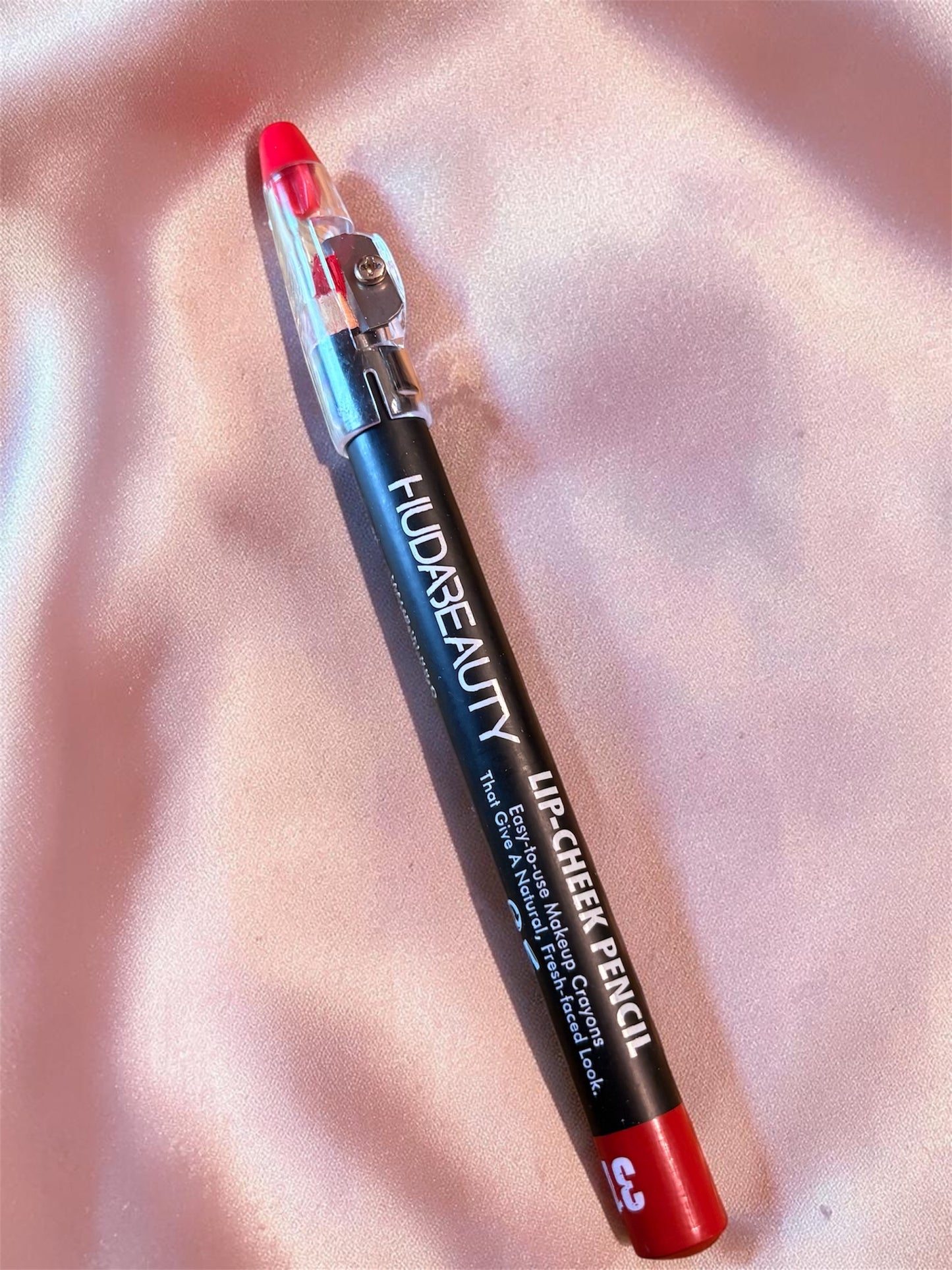 Crayon 2-en-1 Lèvres & Joues – Couleur Rouge ❤️✨