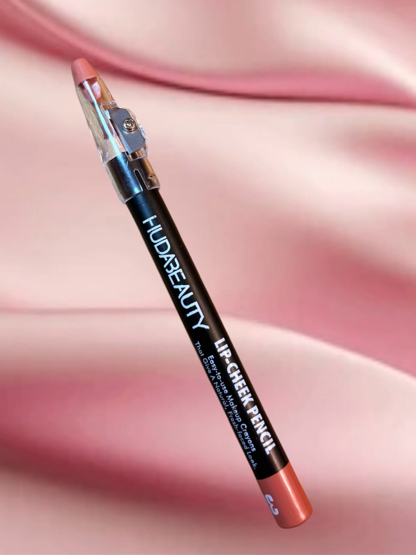 Crayon 2-en-1 Lèvres & Joues – Nude  Naturel 🌸✨